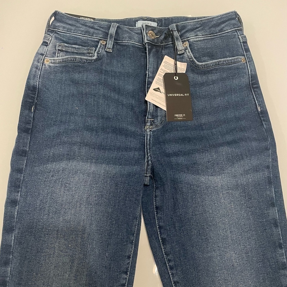 Forever 21‎ Women's High Rise Skinny Jeans New/Universal Fit